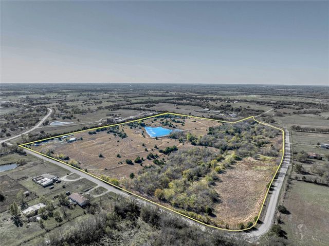 10420 County Road 470, Blue Ridge, TX 75424