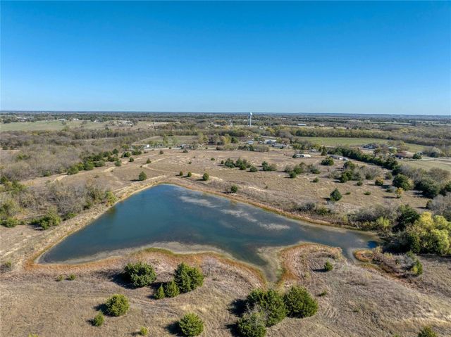 10420 County Road 470, Blue Ridge, TX 75424