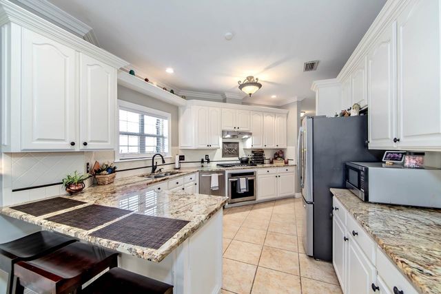 182 Lansdown Drive, Houma, LA 70360