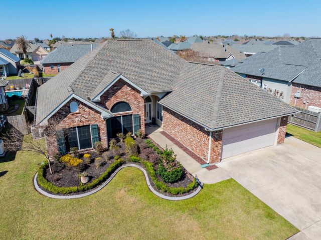 182 Lansdown Drive, Houma, LA 70360