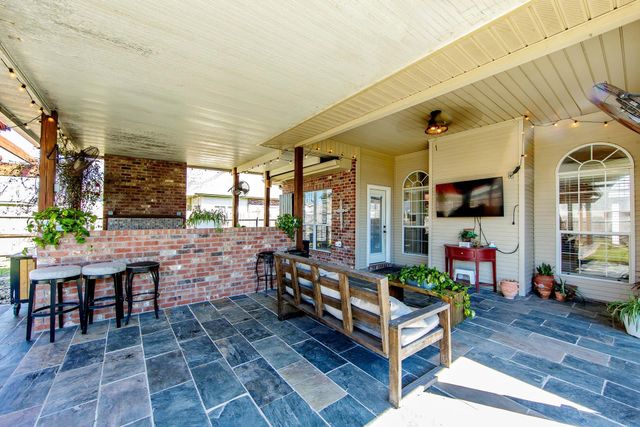 182 Lansdown Drive, Houma, LA 70360