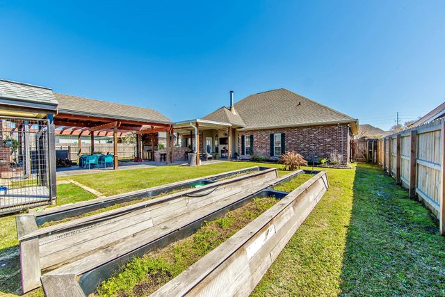 182 Lansdown Drive, Houma, LA 70360