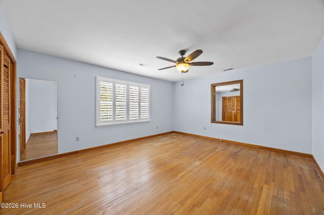 301 Dewitt Street, Jacksonville, NC 28540