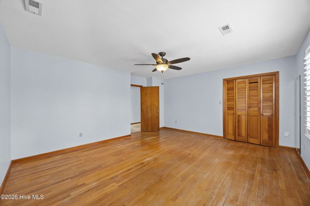 301 Dewitt Street, Jacksonville, NC 28540