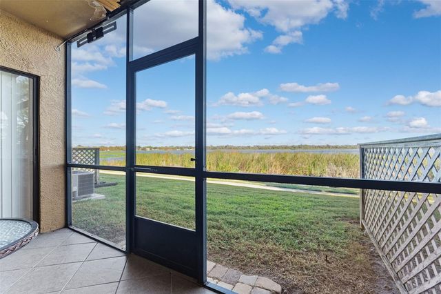 10103 SAILWINDS BOULEVARD N 103, Largo, FL 33773