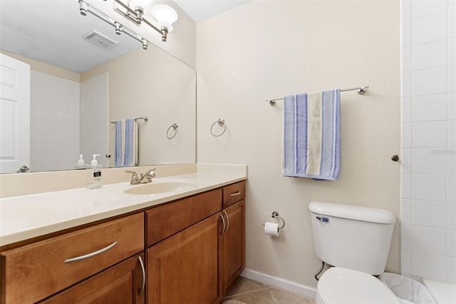 10103 SAILWINDS BOULEVARD N 103, Largo, FL 33773