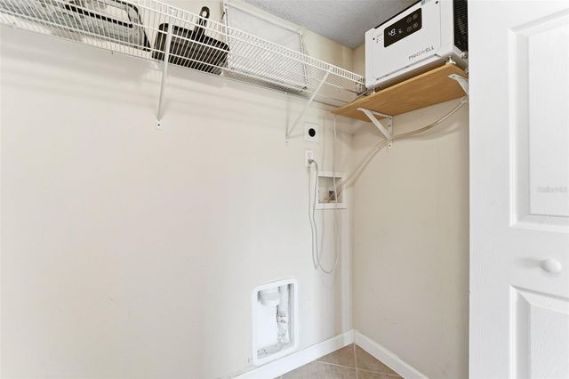 10103 SAILWINDS BOULEVARD N 103, Largo, FL 33773