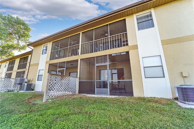 10103 SAILWINDS BOULEVARD N 103, Largo, FL 33773