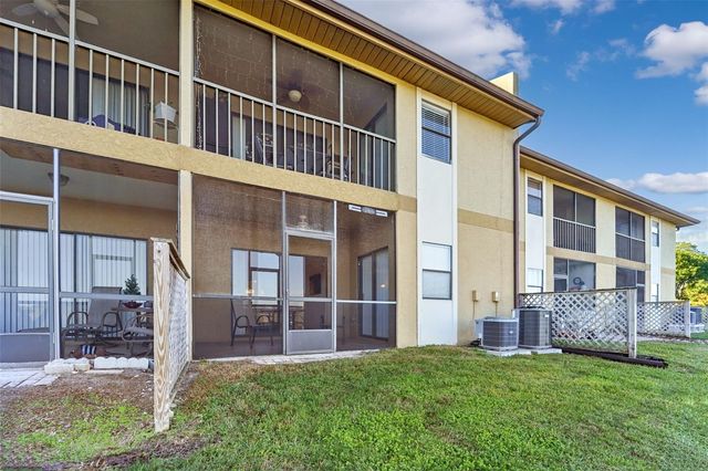 10103 SAILWINDS BOULEVARD N 103, Largo, FL 33773