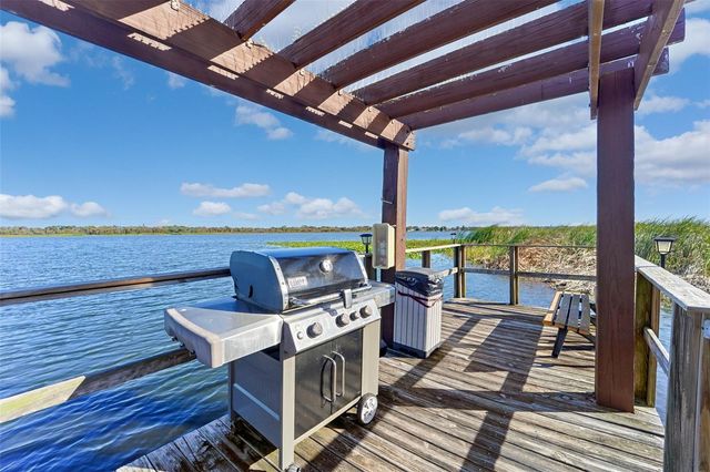 10103 SAILWINDS BOULEVARD N 103, Largo, FL 33773