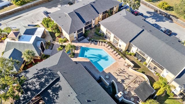 10103 SAILWINDS BOULEVARD N 103, Largo, FL 33773