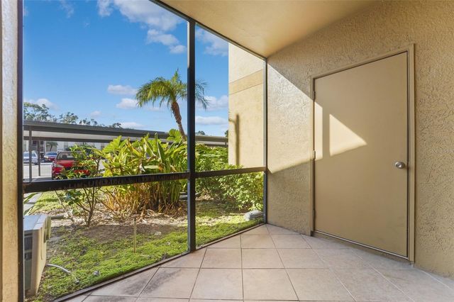 10103 SAILWINDS BOULEVARD N 103, Largo, FL 33773