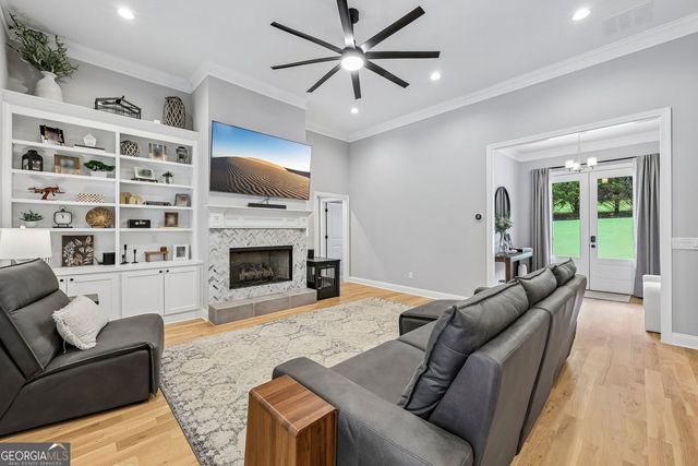 5710 Breitling Drive, Cumming, GA 30028