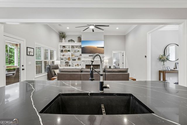 5710 Breitling Drive, Cumming, GA 30028