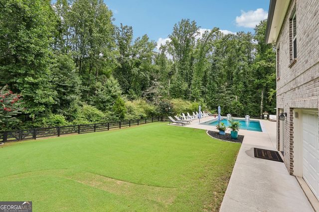 5710 Breitling Drive, Cumming, GA 30028