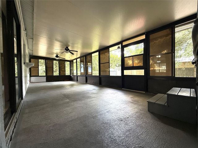 2944 58TH AVENUE N, St Petersburg, FL 33714