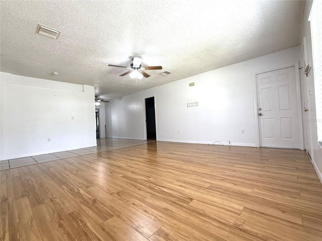 2944 58TH AVENUE N, St Petersburg, FL 33714