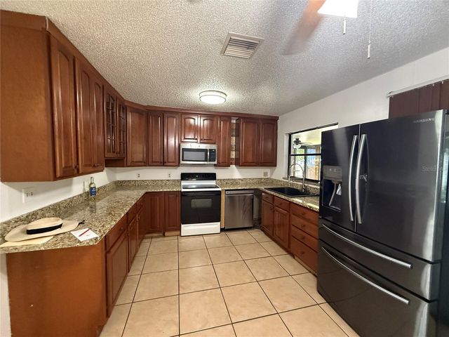 2944 58TH AVENUE N, St Petersburg, FL 33714