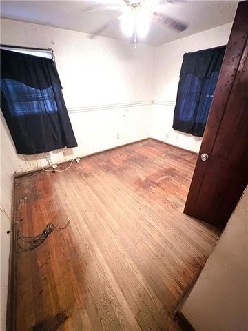 1858 Martin Place, Mobile, AL 36617