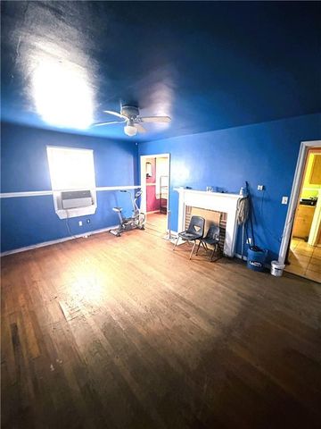 1858 Martin Place, Mobile, AL 36617