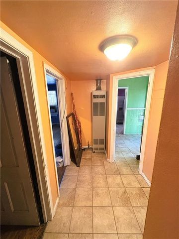 1858 Martin Place, Mobile, AL 36617