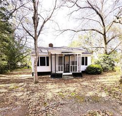 1858 Martin Place, Mobile, AL 36617