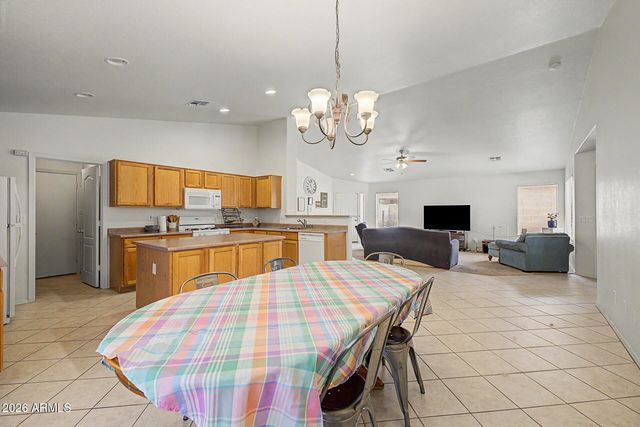 15869 W TARA Lane, Surprise, AZ 85374