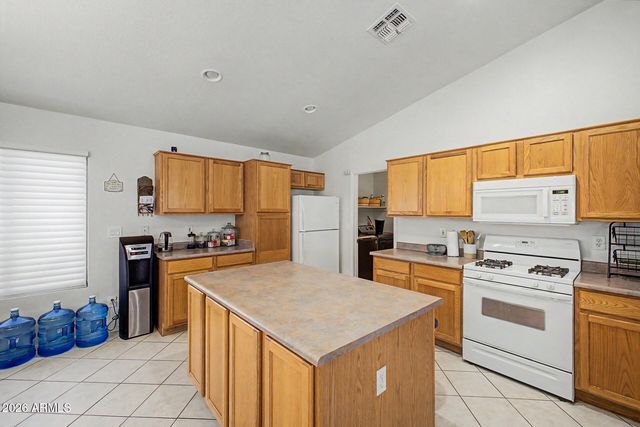 15869 W TARA Lane, Surprise, AZ 85374