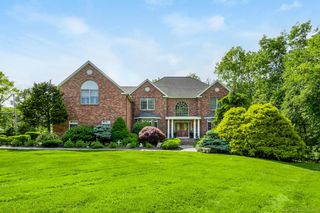 90 Soundview Avenue, Shelton, CT 06484