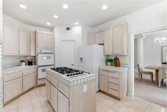 24345 La Homa, Yorba Linda, CA 92887