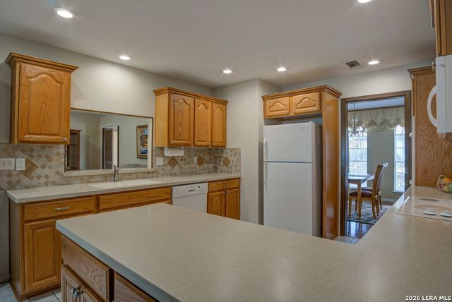 213 Fenwick, Windcrest, TX 78239