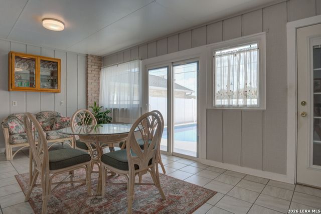 213 Fenwick, Windcrest, TX 78239