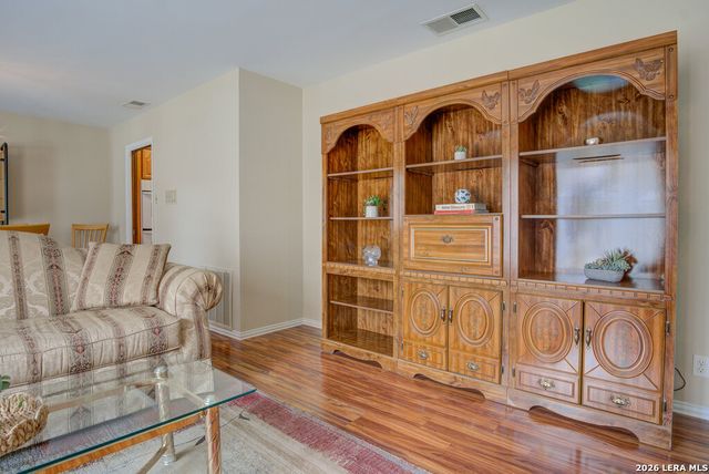 213 Fenwick, Windcrest, TX 78239