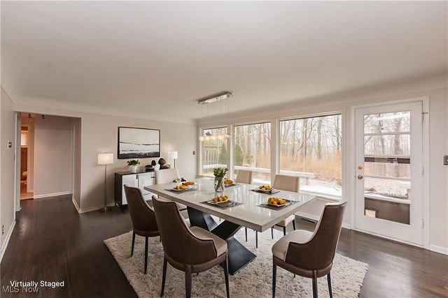 14873 Hook Hollow Road, Novelty, OH 44072