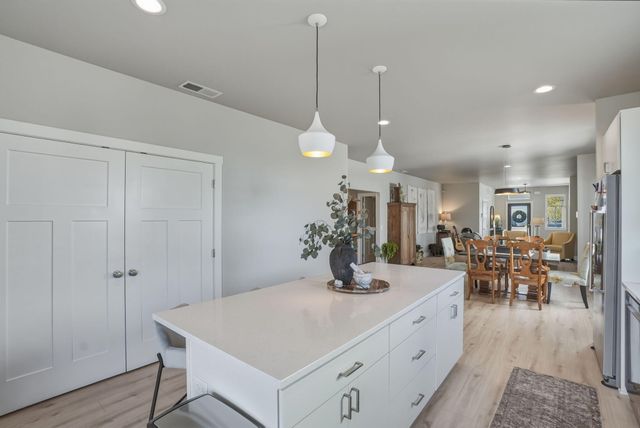 20546 Aberdeen Court, Bend, OR 97702