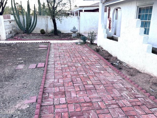 241 E 3RD Avenue, Ajo, AZ 85321