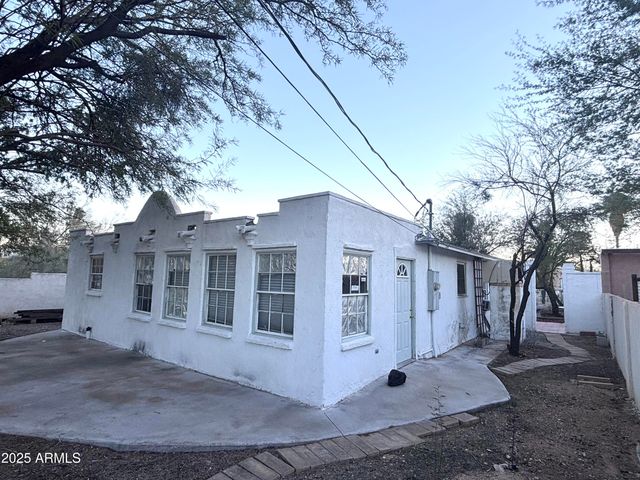 241 E 3RD Avenue, Ajo, AZ 85321