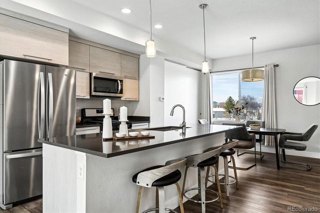 5621 W 11th Place, Lakewood, CO 80214