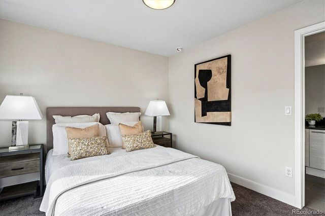 5621 W 11th Place, Lakewood, CO 80214