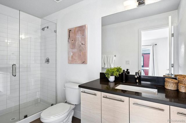 5621 W 11th Place, Lakewood, CO 80214