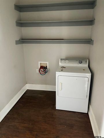 228 N TEXAS, Pittsburg, TX 75686