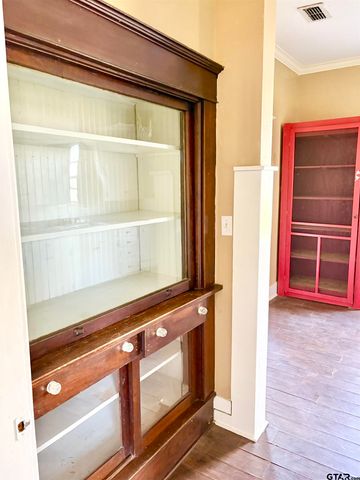 228 N TEXAS, Pittsburg, TX 75686