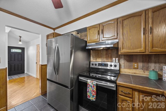 263 Morgan Branch Road 1, Leicester, NC 28748