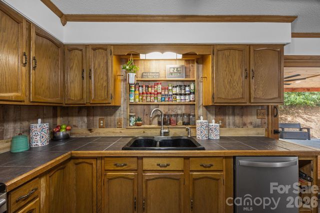 263 Morgan Branch Road 1, Leicester, NC 28748
