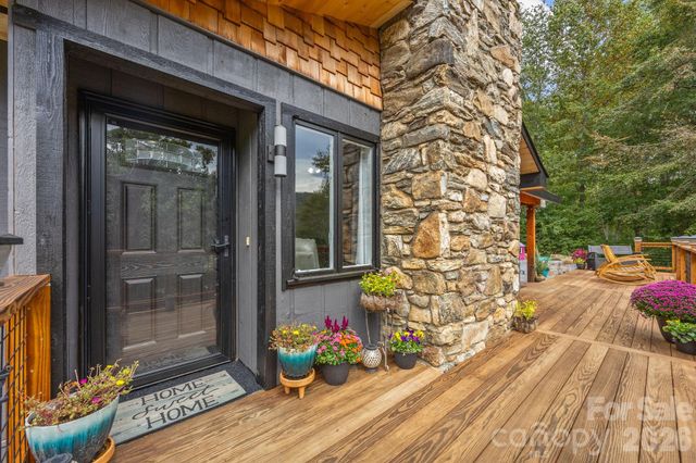 263 Morgan Branch Road 1, Leicester, NC 28748