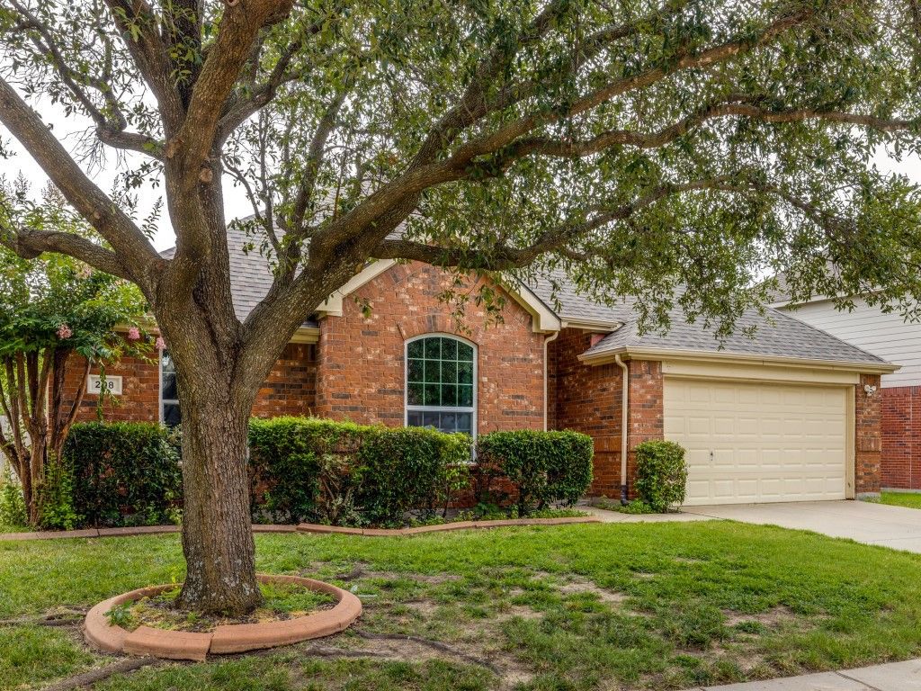 208 Millington Trail, Mansfield, TX 76063