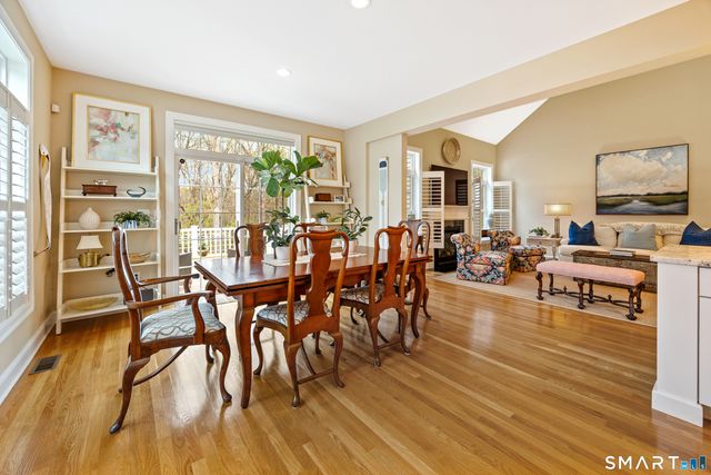 305 Richmond Glen Drive, Cheshire, CT 06410