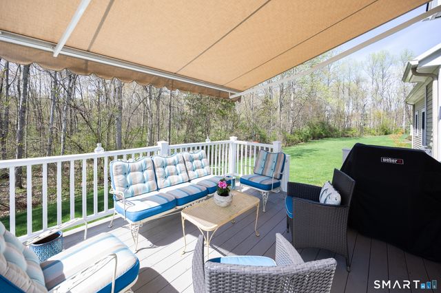 305 Richmond Glen Drive, Cheshire, CT 06410