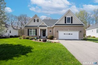 305 Richmond Glen Drive, Cheshire, CT 06410