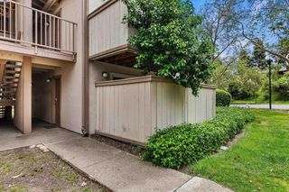 385 Camelback Rd, Pleasant Hill, CA 94523